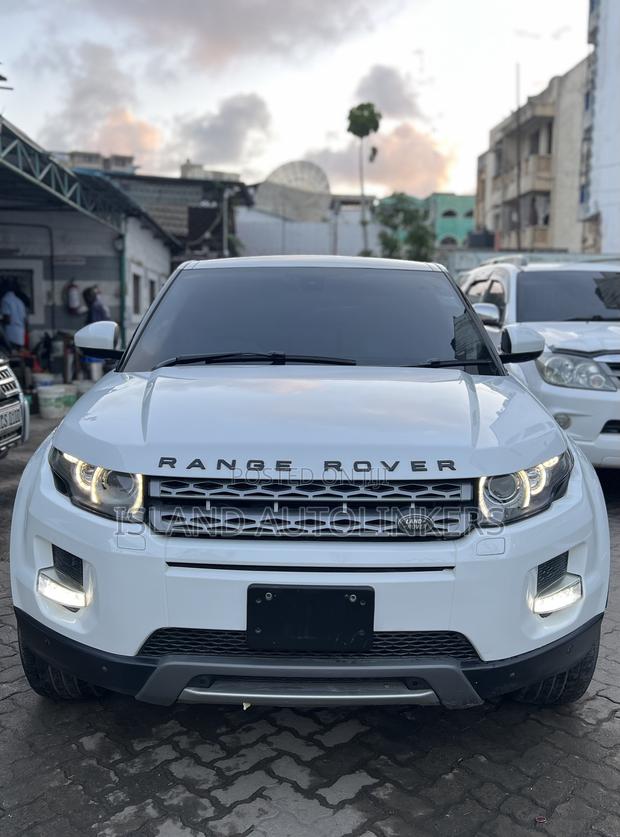 Land Rover Range Rover Evoque Dynamic 4dr SUV AWD (2.0L 4cyl Turbo 9A) White