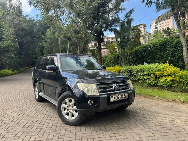 Mitsubishi Pajero 3.2 Di-D 2008 Black