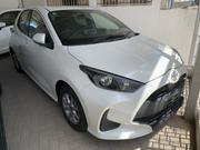 Toyota Yaris L Sedan 4dr 2019 Pearl for sale