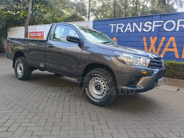 Toyota Hilux Revo Double Cab Deisel 2.4 RWD 2019 Gray