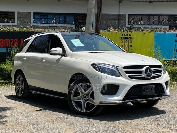 Mercedes-Benz GLE-Class 2017 White