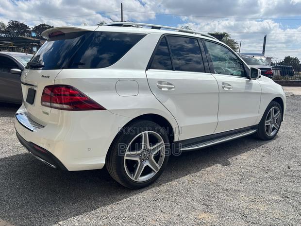 Mercedes-Benz GLE-Class 2017 White