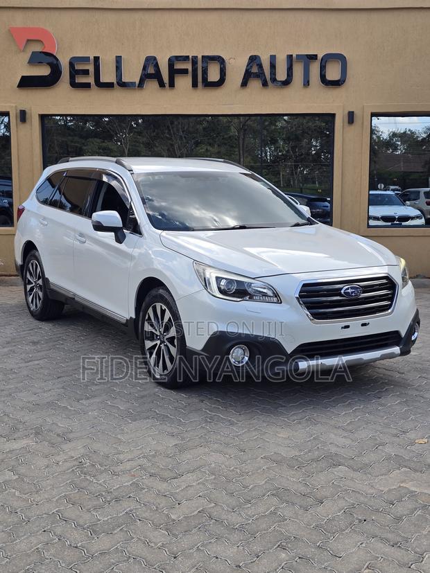 Subaru Outback 2.5i Limited 4dr Wagon AWD (2.5L 4cyl CVT) 2015 White