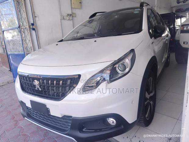 Peugeot 208 2020 White