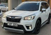 Subaru Forester 2018 White for sale