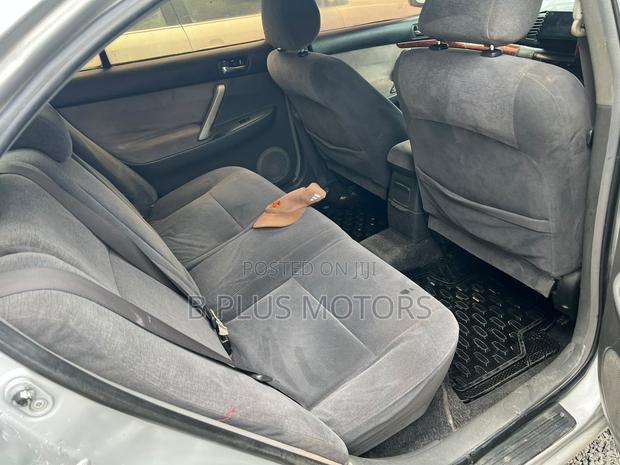 Toyota Premio 2002 Silver
