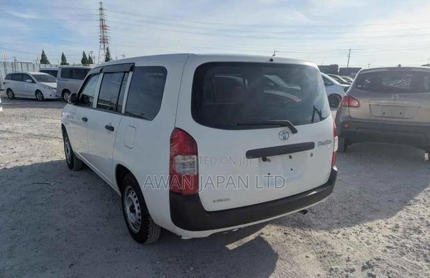 Toyota Probox 1.3 DX 2WD 2019 White