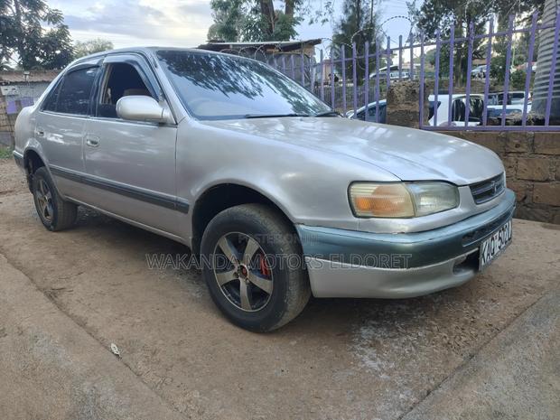 Toyota Corolla 1998 Beige