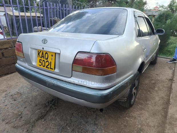 Toyota Corolla 1998 Beige