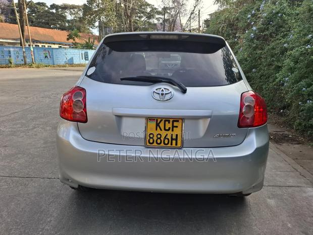 Toyota Auris 1.4 VVTi 2008 Silver