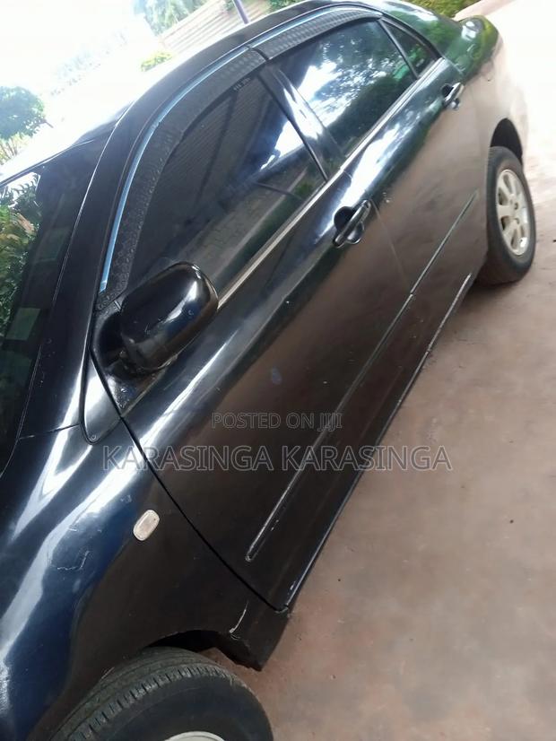 Toyota Corolla 2004 Black