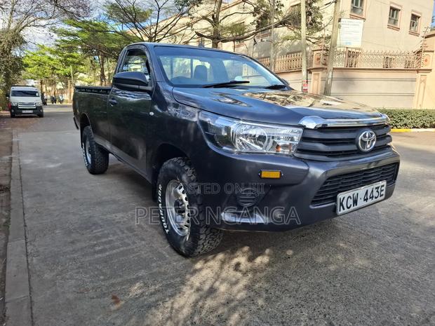 Toyota Hilux Revo Single Cab Deisel 2.4 RWD 2019 Gray