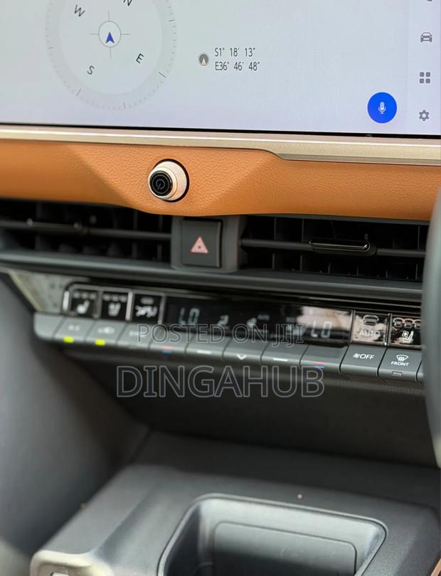 Toyota Crown 2023 White