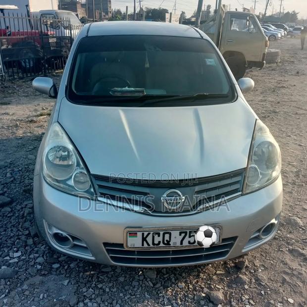 Nissan Note 1.6 Petrol 2011 Silver