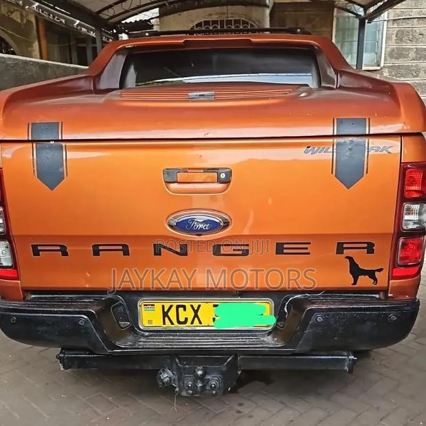Ford Ranger Wildtrak 2012 Orange