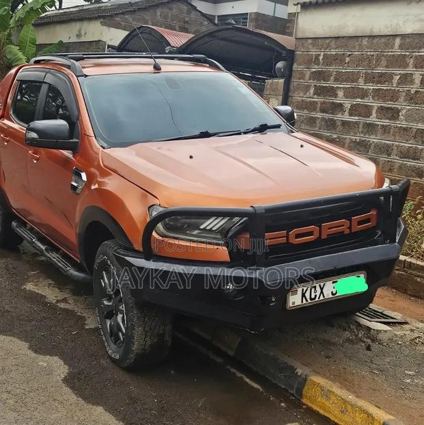 Ford Ranger Wildtrak 2012 Orange