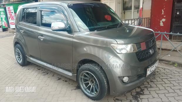 Toyota bB 2013 Brown