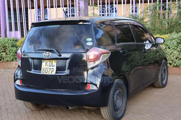 Toyota Ractis 2016 Black