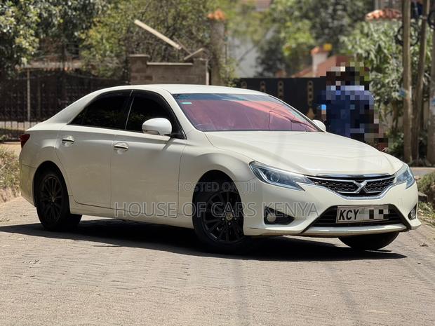 Toyota Mark X 2013 White