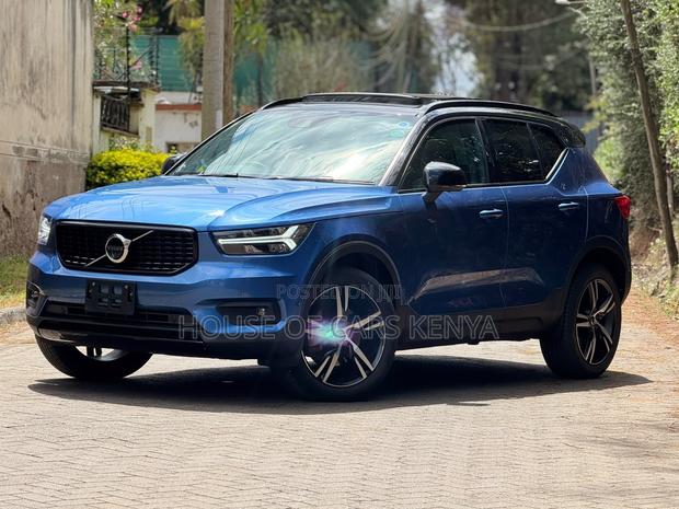 Volvo XC40 2019 Blue