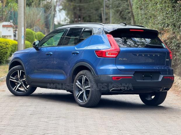 Volvo XC40 2019 Blue