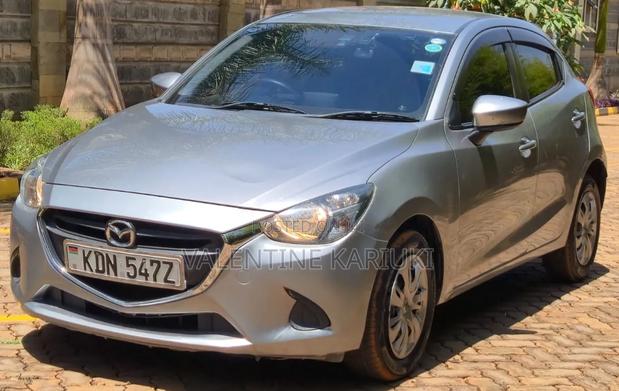 Mazda Demio 2016 Gray