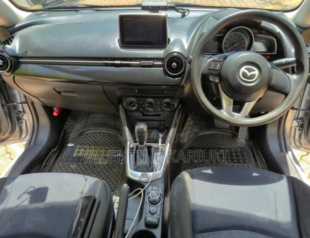 Mazda Demio 2016 Gray