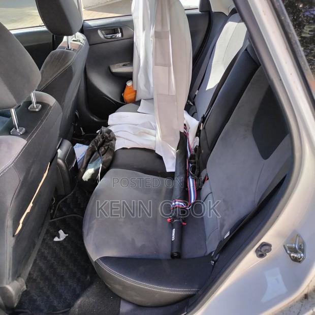 Subaru Impreza 2.0 2011 White