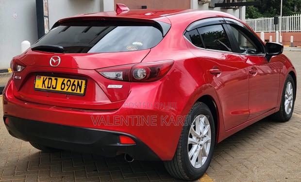 Mazda Axela 2015 Red