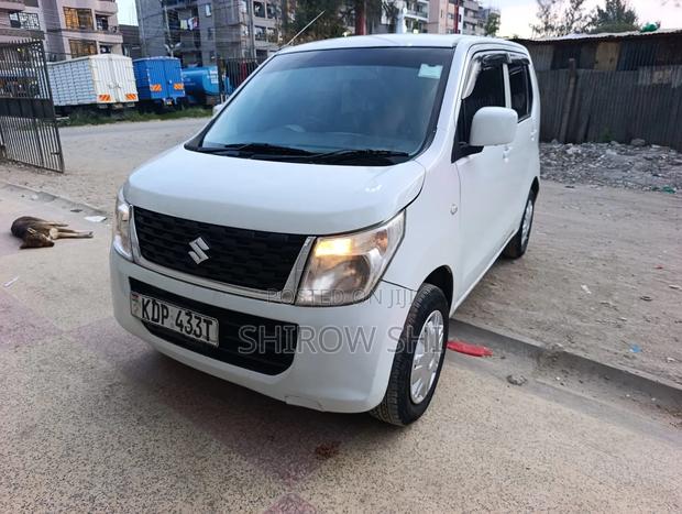 Suzuki Wagon R 2016 White
