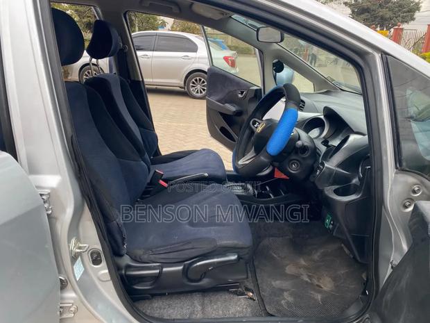 Honda Fit 2011 Silver
