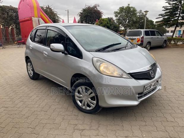 Honda Fit 2011 Silver