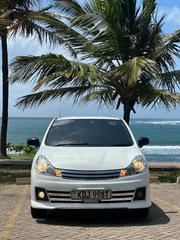 Nissan Wingroad 2015 White for sale