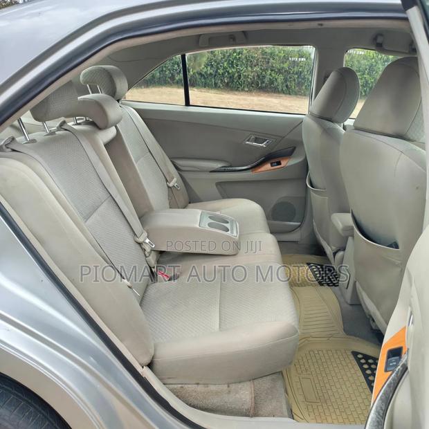 Toyota Premio 2007 Silver