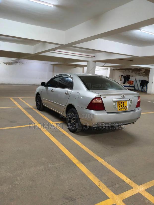 Toyota Corolla 2005 Silver