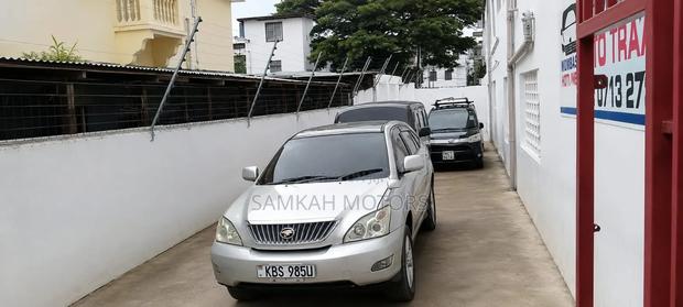 Toyota Harrier 2008 Silver
