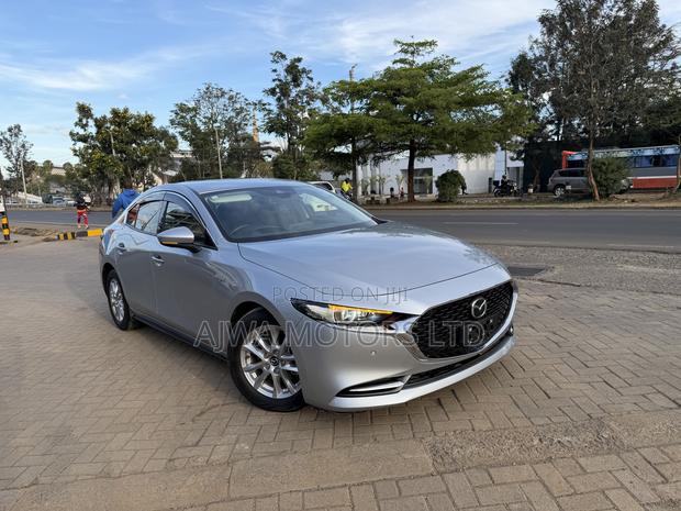 Mazda 3 2021 Silver
