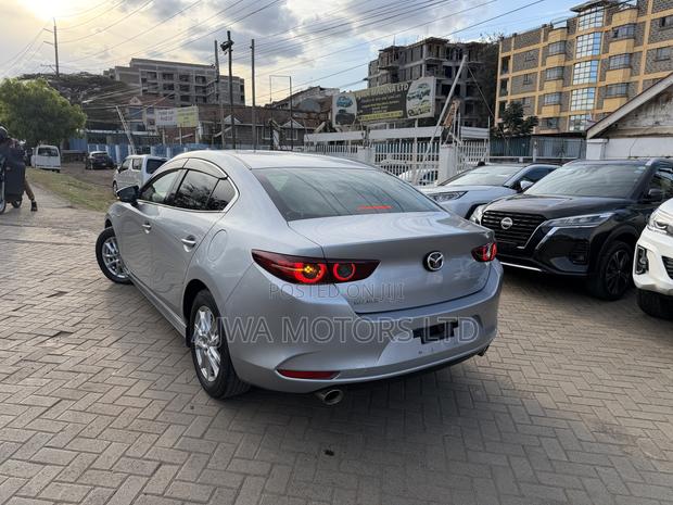 Mazda 3 2021 Silver