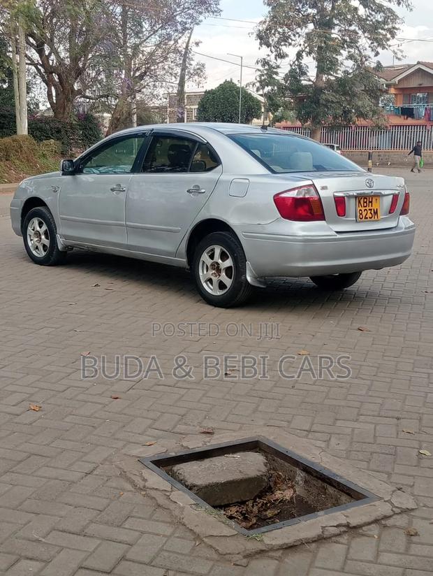 Toyota Premio 2005 Silver