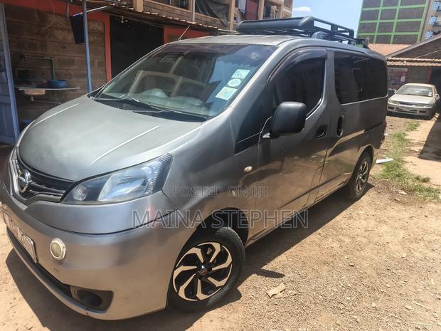 Nissan NP200 2011 Gray