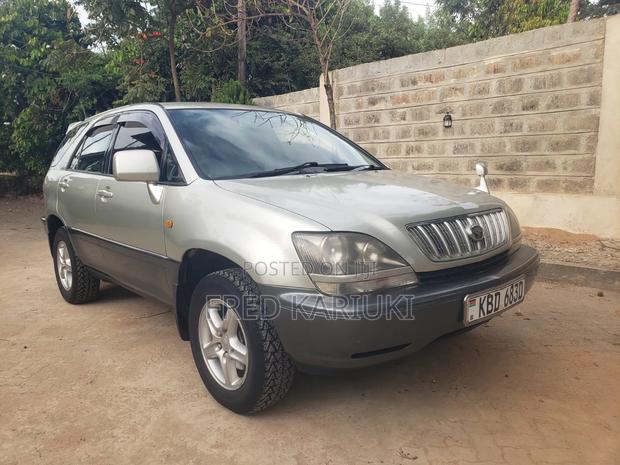 Toyota Harrier 2.4 16V 2000 Silver