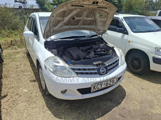 Nissan Tiida 1.5L 16V 2012 Pearl