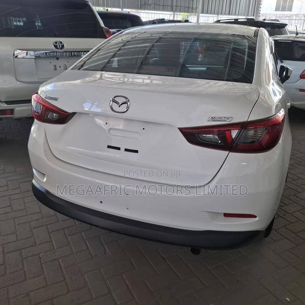 Mazda Demio 2019 White