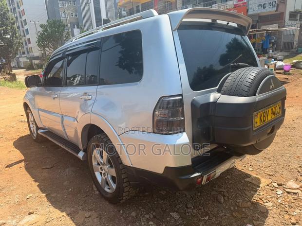 Mitsubishi Shogun 2008 Silver