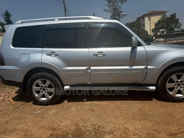 Mitsubishi Shogun 2008 Silver