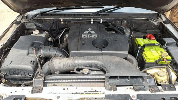 Mitsubishi Shogun 2008 Silver