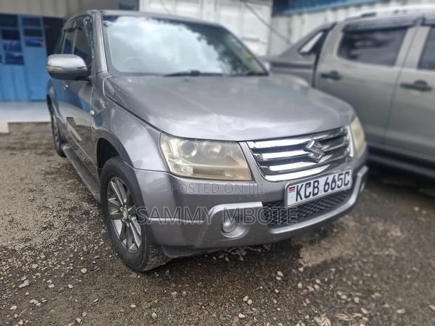 Suzuki Escudo 2008 Gray