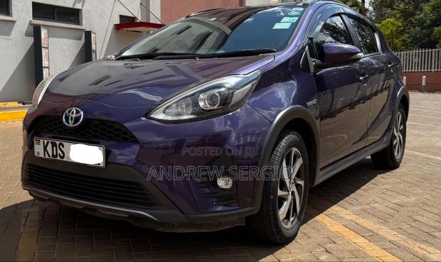Toyota Aqua 2017 Purple