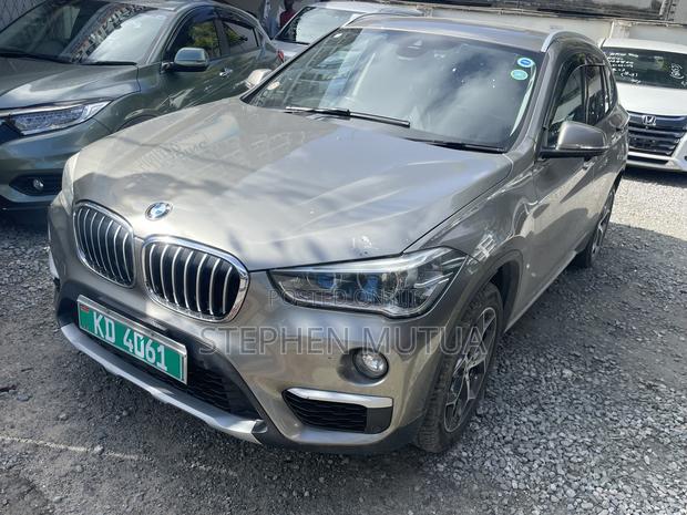 BMW X1 xDrive28i AWD 2018 Gray