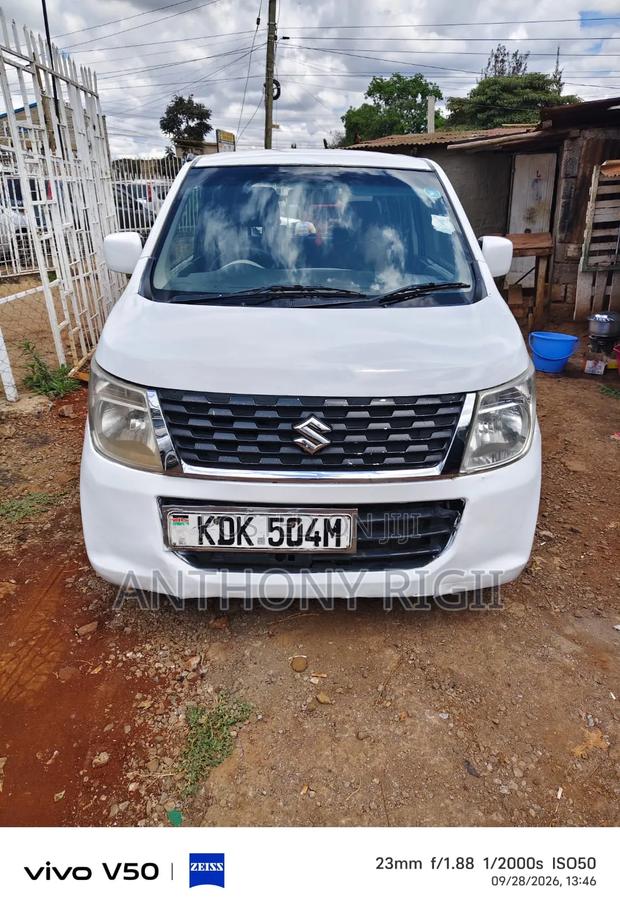 Suzuki Wagon R 660 Petrol FWD 2014 White